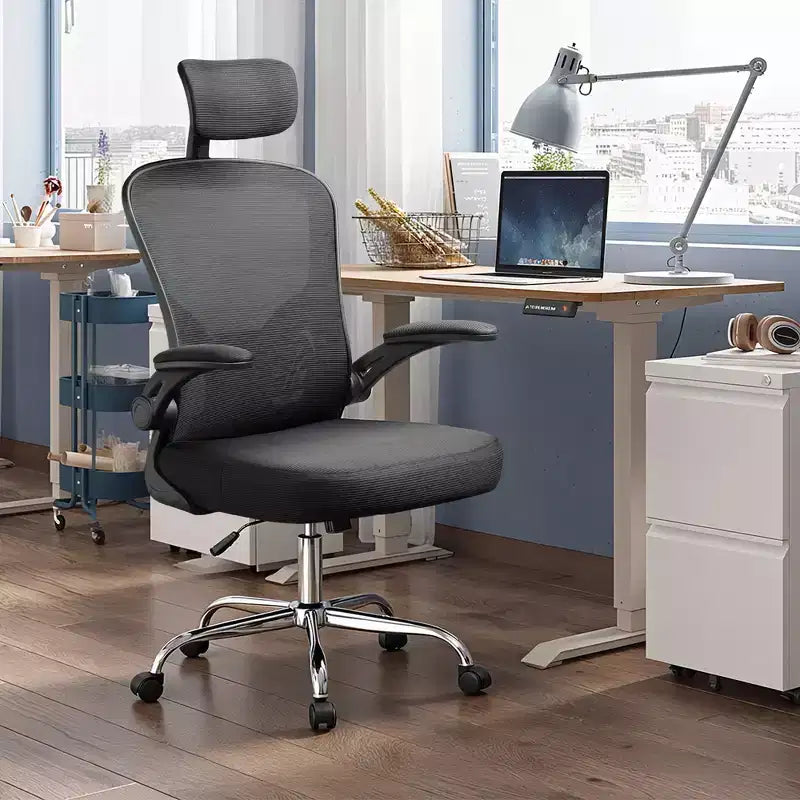 Sedia da Ufficio Ergonomica con Schienale Alto in Rete, Braccioli Ribaltabili, Poggiatesta Regolabile e Supporto Lombare