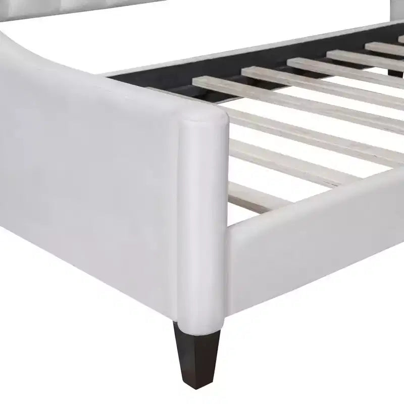 Divano letto moderno curvo in velluto con schienale trapuntato, lettino da salotto di lusso