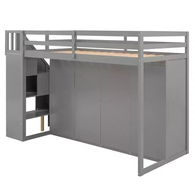 Letto a soppalco funzionale per cameretta con armadi e mensole, struttura in legno con scaletta contenitore e 2 cassetti