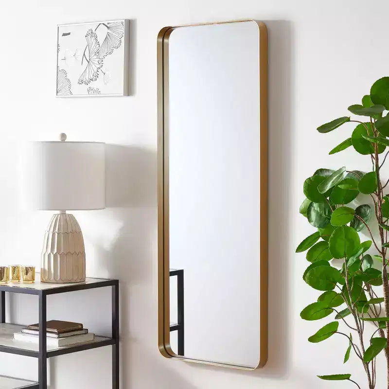Specchio da parete 18x48 con cornice decorativa e accenti dorati